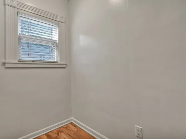 716 N Walnut St APT 1, Lansing, MI 48906