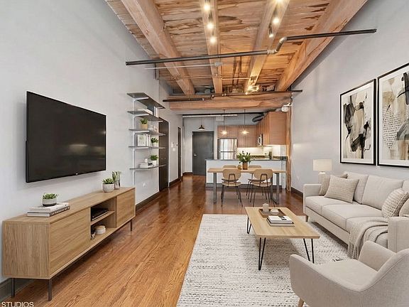 3rd image of 106 N Aberdeen St Unit 4F