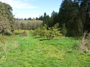 11058 Madison Ave NE, Bainbridge Island, WA 98110