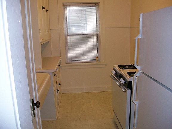 2nd image of 3576 N Oakland Ave #11547897