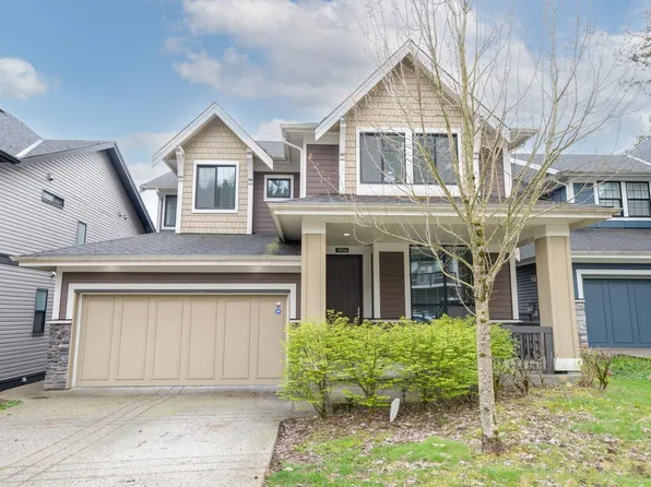 3534 Trestle Ct, Coquitlam, BC V3E 0L5