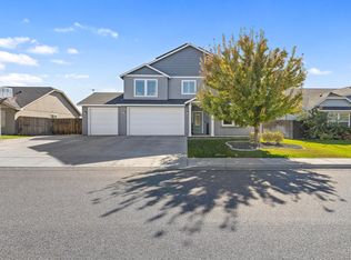 5962 Teak Ln, West Richland, WA 99353