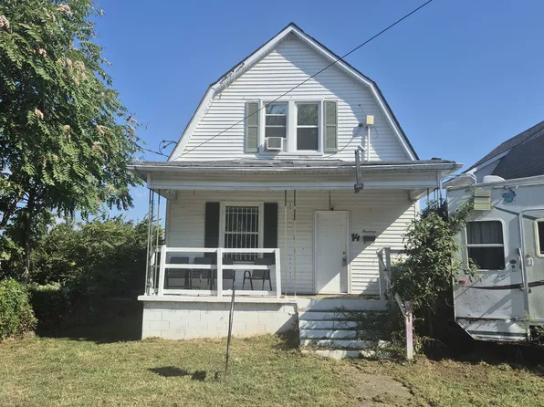 14 E Logan St, Harrisburg, IL 62946