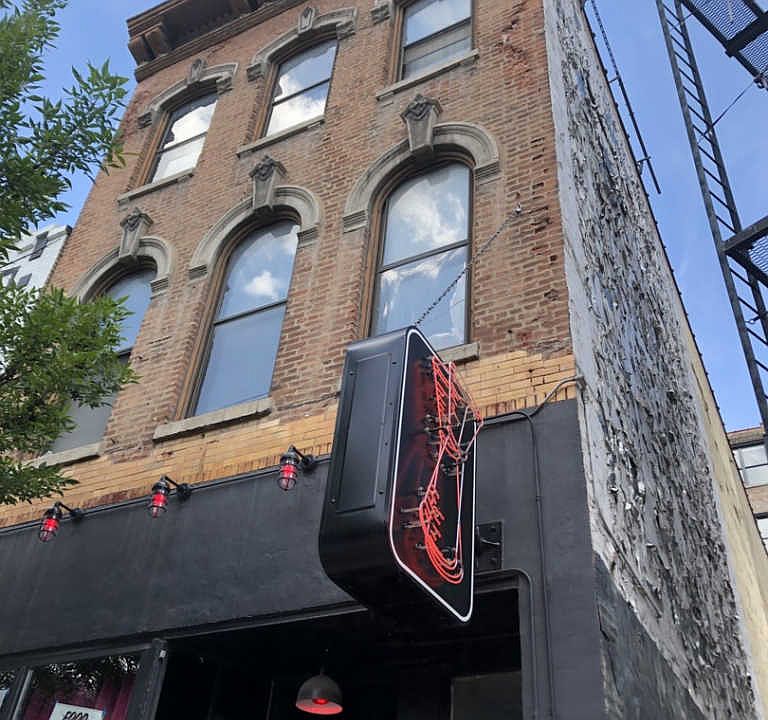 1st image of 226 W Chicago Ave #2