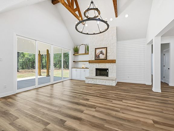 5th image of 377 Oak Cove Ct