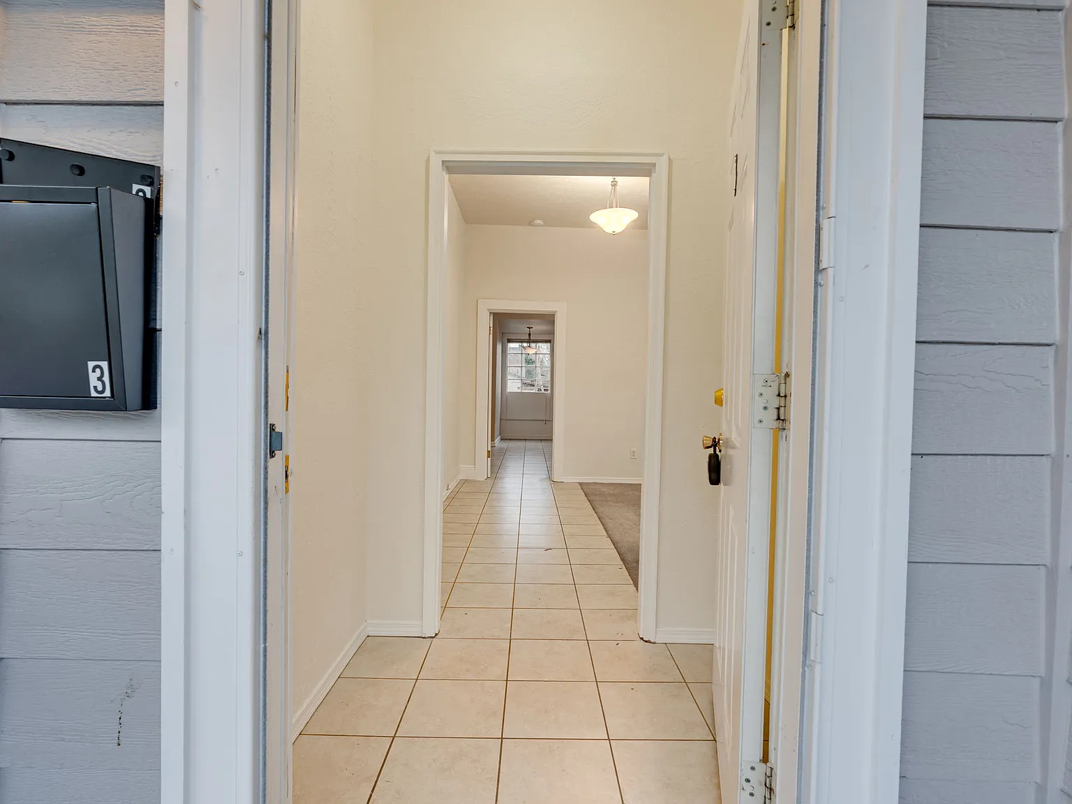 5814 North Mississippi Avenue - 3 — Photo 3