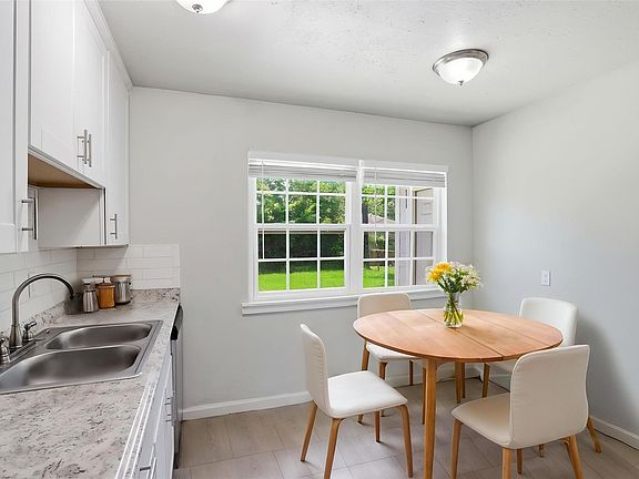 4th image of 3026 Corksie St