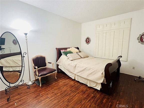 5th image of 16500 Stonehaven Ct Unit 44