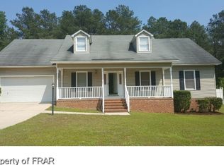125 Windsor Ln, Raeford, NC 28376