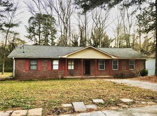19 Ezzard St, Lawrenceville, GA 30046