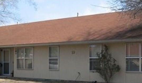 3rd image of 1240 Jefferson Ave