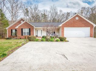 418 Jackson Rd, Hixson, TN 37343