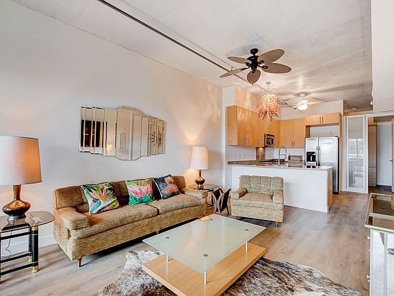 2nd image of 353 Bonneville Ave #233