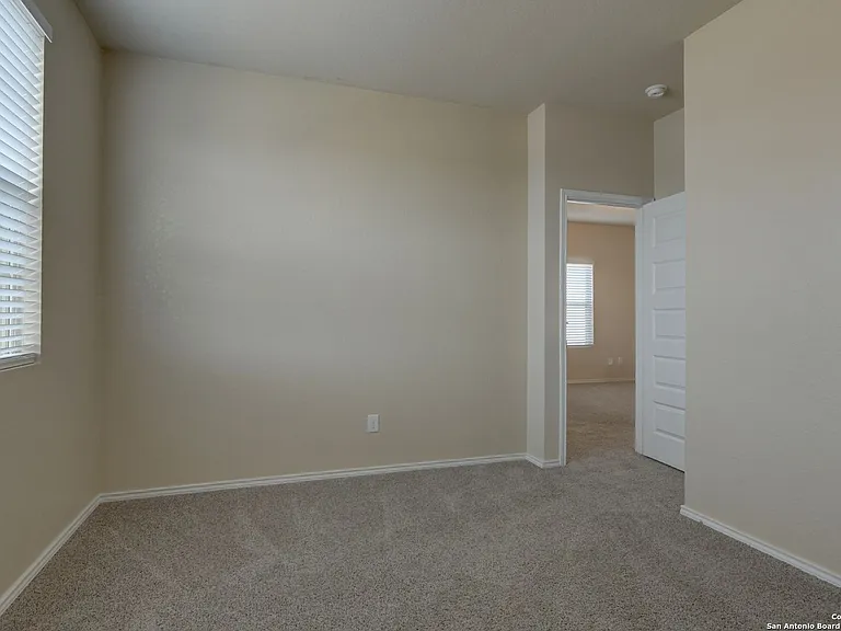 3931 Somers Crst — Photo 13