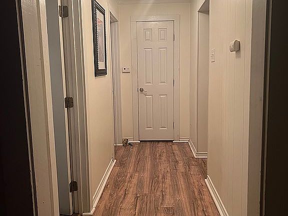3rd image of 306 N 9th Ave