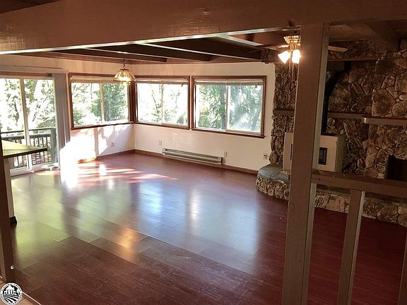 5th image of 21557 Eel River Dr