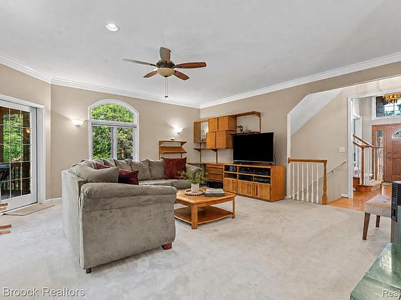5th image of 30065 Cheviot Hills Dr