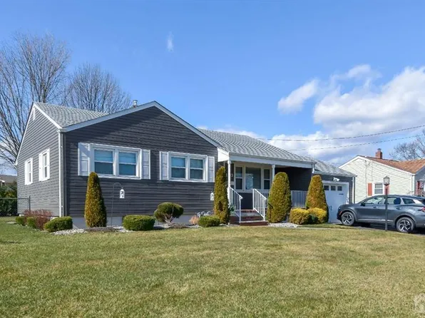 1103 Worth Dr, South Plainfield, NJ 07080