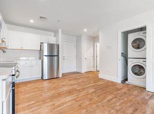 574-576 State Rd #7, Plymouth, MA 02360