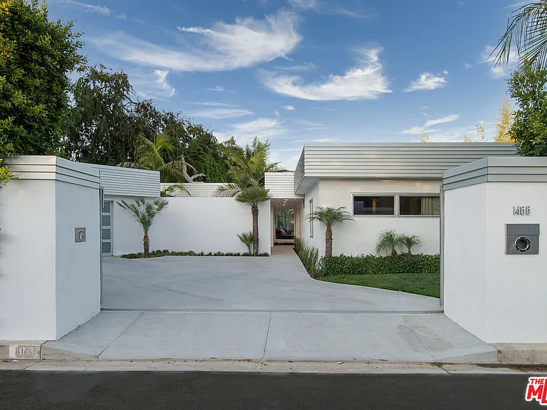 1466 N Bel Air Rd — Photo 32