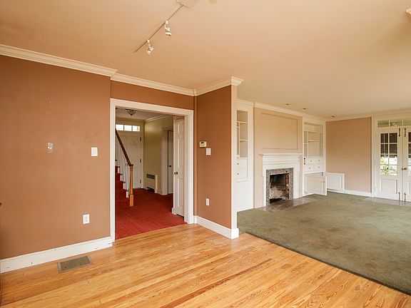 5th image of 1447 Alexander Ave