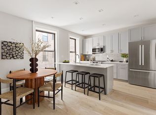 39 Argyle Rd APT 3A, Brooklyn, NY 11218