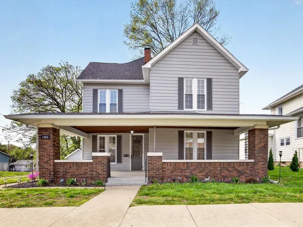 1005 E Walnut St, Washington, IN 47501