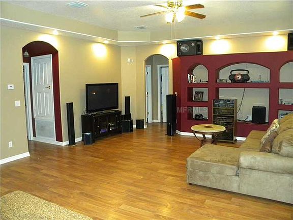 4th image of 10023 Ohio Ave