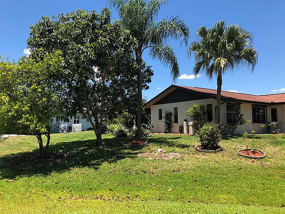 5th image of 9482 El Campo Ave