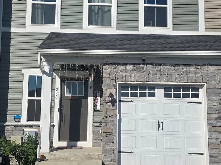 252 Chase Dr — Photo 3