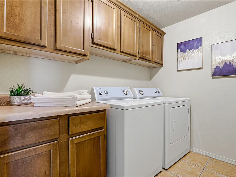4541 Joseph Rodriguez Dr — Photo 10