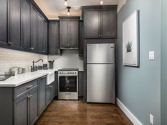 2nd image of 187 Kent Ave #456