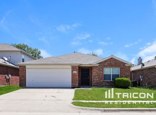 8425 Asheville Ln, Fort Worth, TX 76123