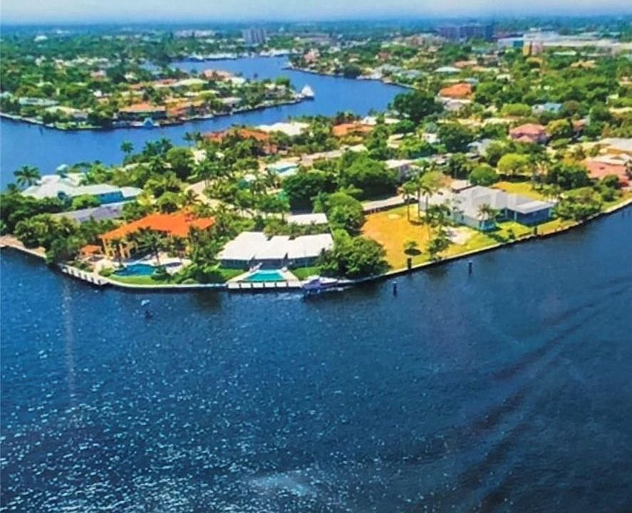 1st image of 510 E Intracoastal Drive