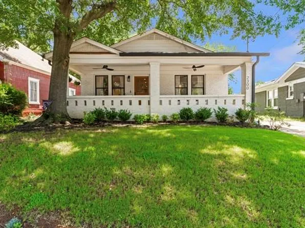 2300 Newnan St, East Pt, GA 30344