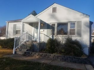 3131 Saint Joachim Ln, Saint Ann, MO 63074
