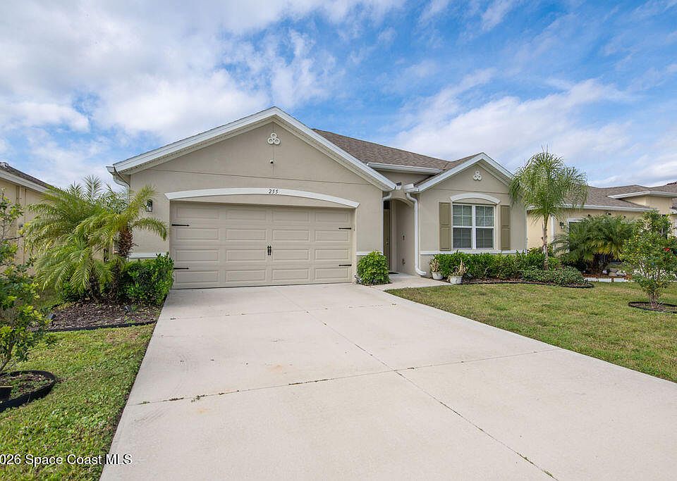 1st image of 255 Guinevere Dr SW