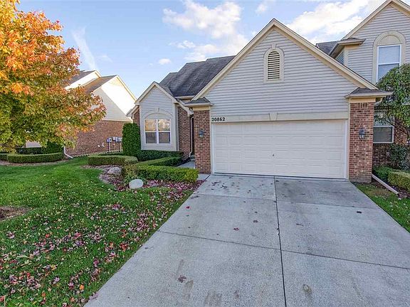 2nd image of 20862 Sleepy Hollow Dr
