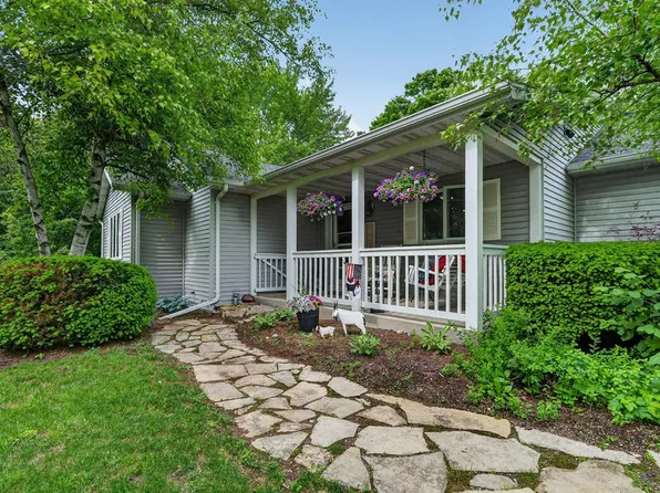 10504 S Highland Rd, Sister Bay, WI 54234