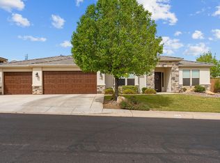 2204 W Courtyard Dr, St George, UT 84770