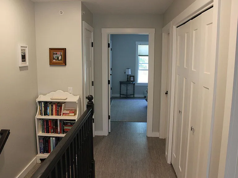 8 Hill Way #8 — Photo 8