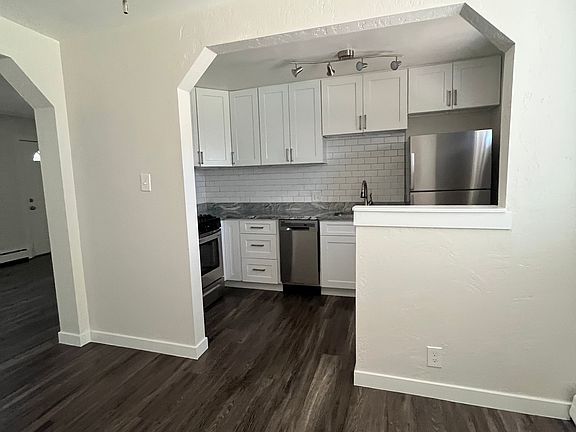 2nd image of 798 S Dahlia St #786
