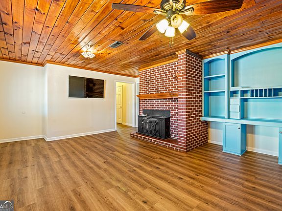 2nd image of 154 Eastanollee Rd