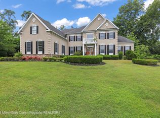 23 Pegasus Dr, Tinton Falls, NJ 07724
