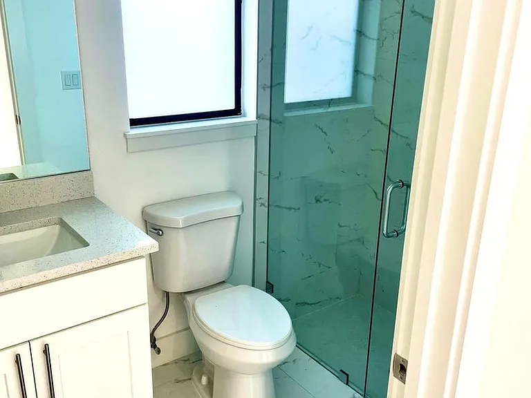 2425 Millie Ave S — Photo 11