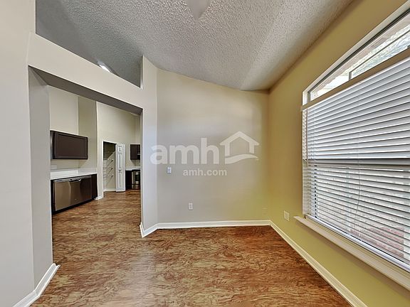 5th image of 1757 Chandelier Cir E