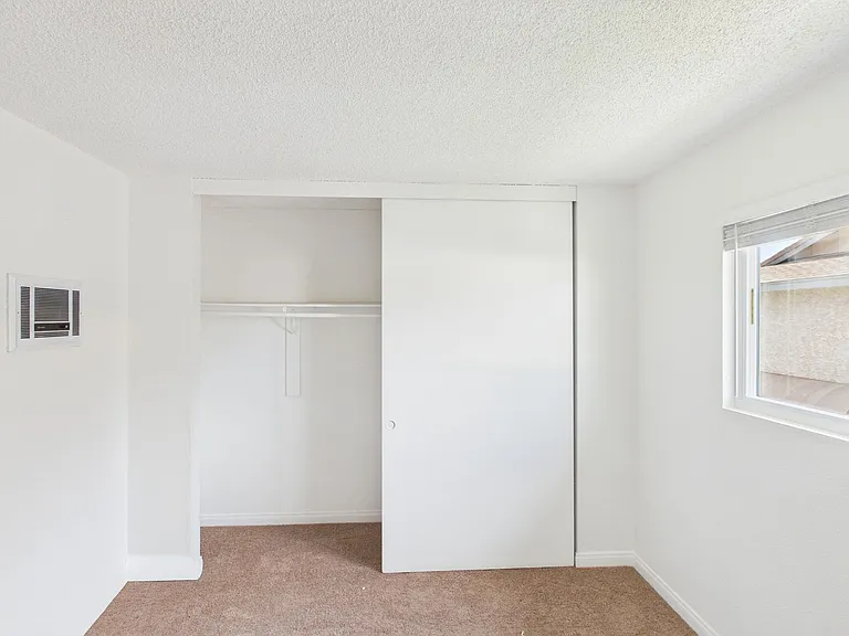 Anita Square Apartments — Photo 14
