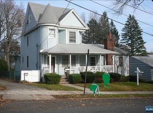 155 Henry St, Hasbrouck Heights, NJ 07604