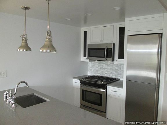 3rd image of 50 W 93rd St APT 05I