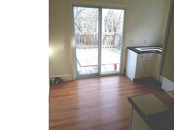 3rd image of 7815 Germantown Ave #2